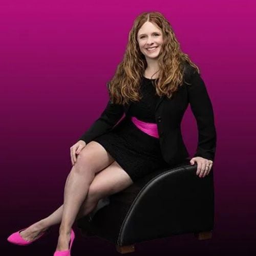 Amy Holland