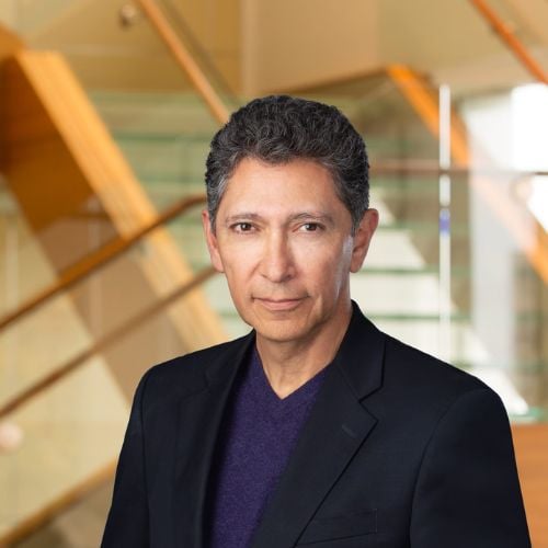 Arturo J. González