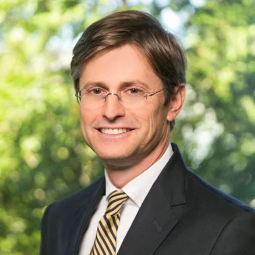 Top Lawyers From Arkansas State Will Bond