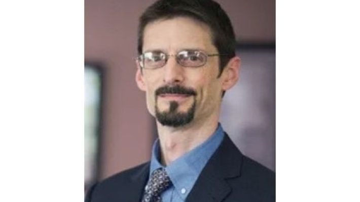 Aaron S. Ferreira solo