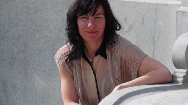 Anita Dickinson Solo