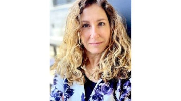 Bonnie A. Rabinovitch-Mantel Solo