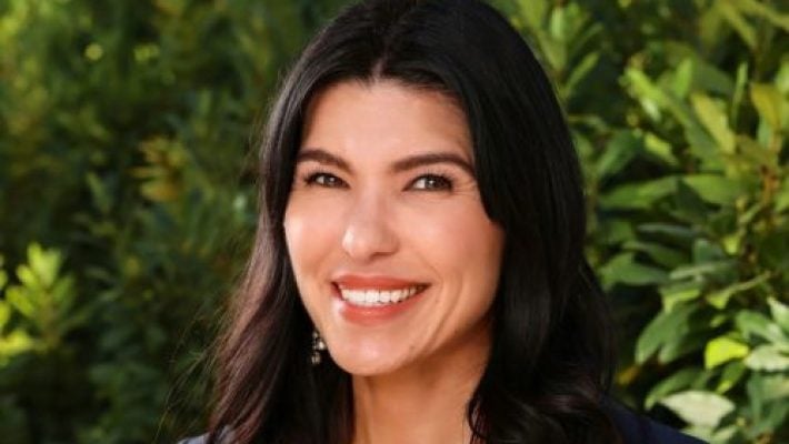 Chanel Crawford solo