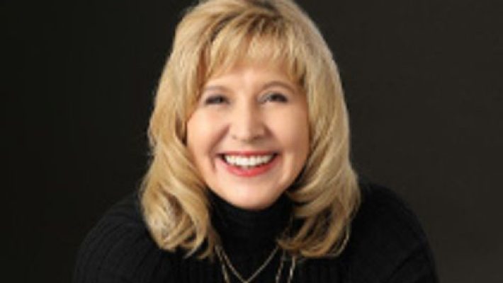 Christina Huson Solo