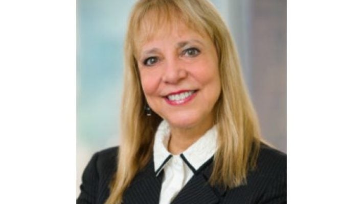 Christine Lepera solo