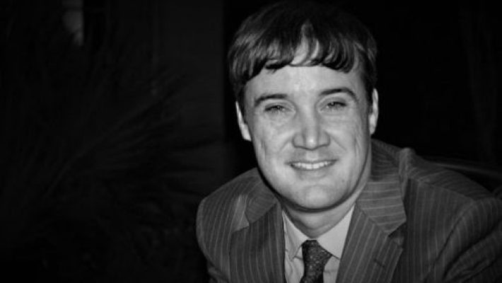 Christopher Kinnison Solo