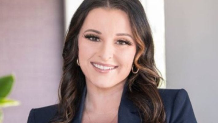Danielle Pomeroy Solo