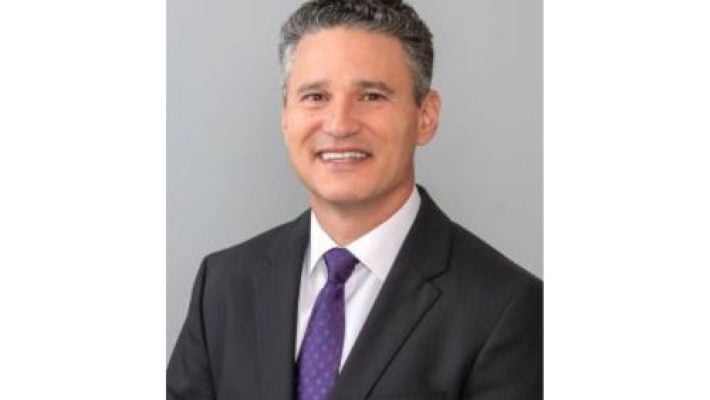 Dariel J. Abrahamy Solo