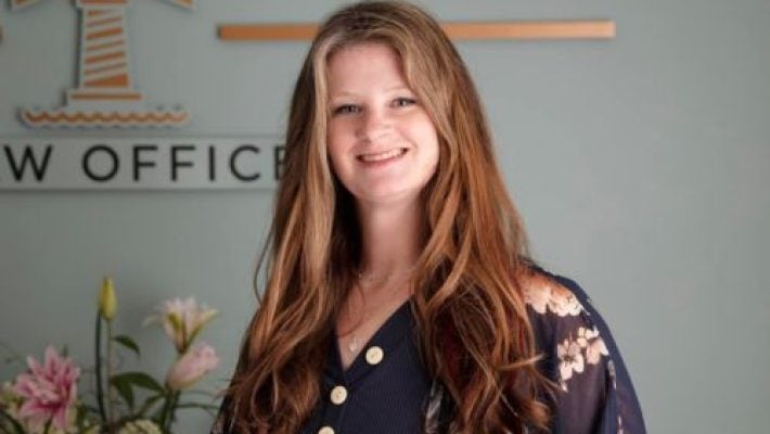 Deanna Chambers solo