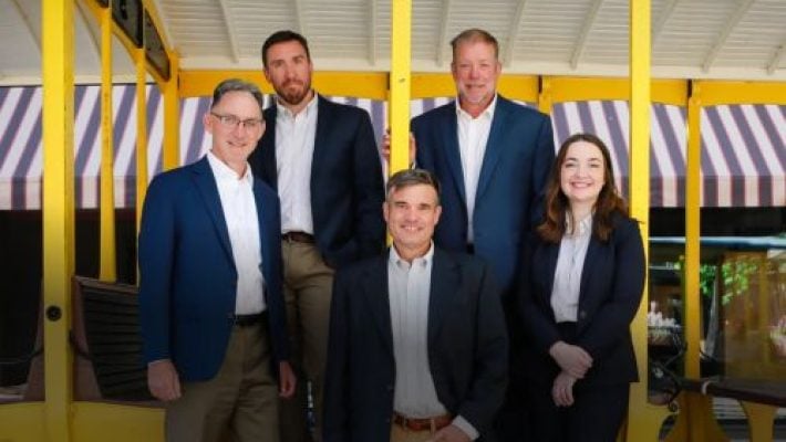 Denny Palmer Gallery Image