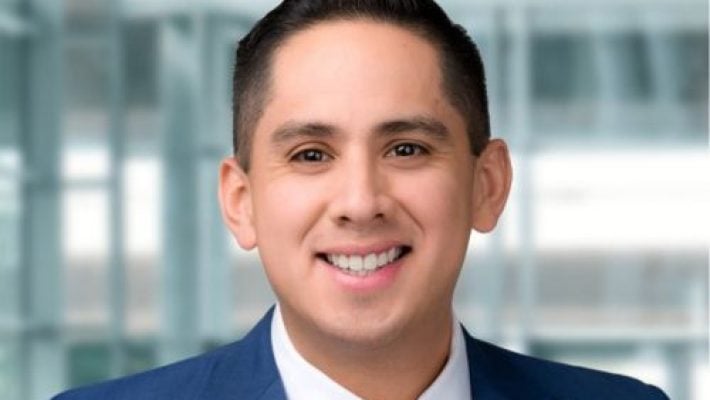 Francisco Loayza solo