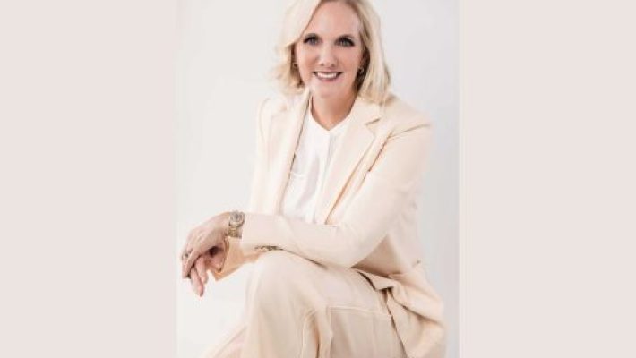 Gayle Gerling Pettinga solo