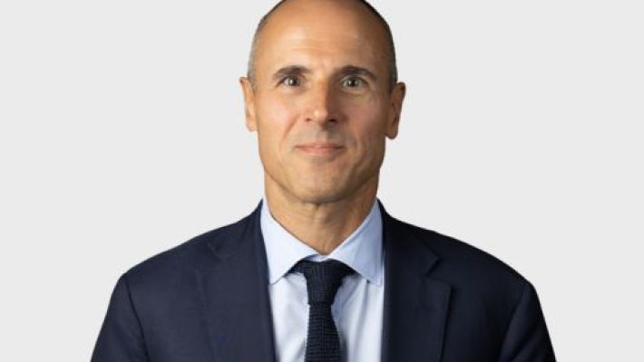 George R. Mesires solo