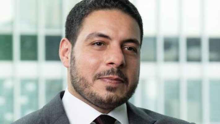 Hamad M. Al-Hoshan Solo