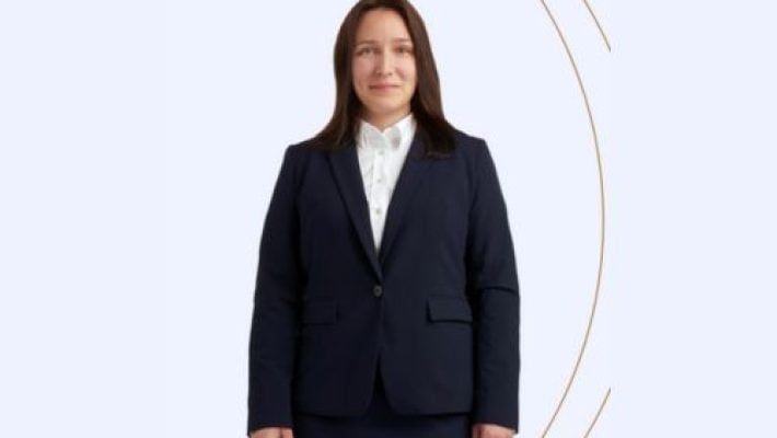 Hannah E. Dillard Solo