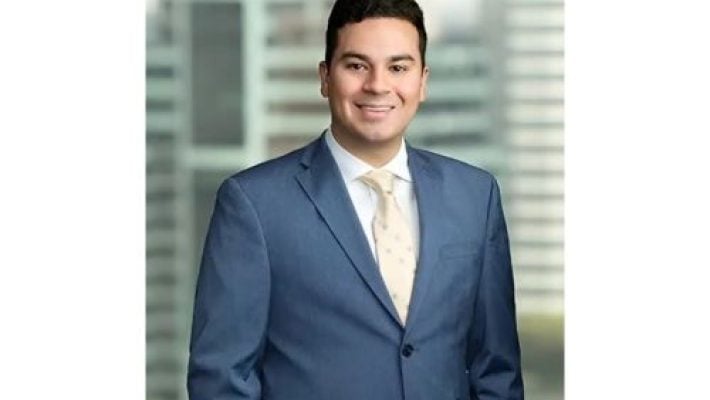 Hector Rios solo