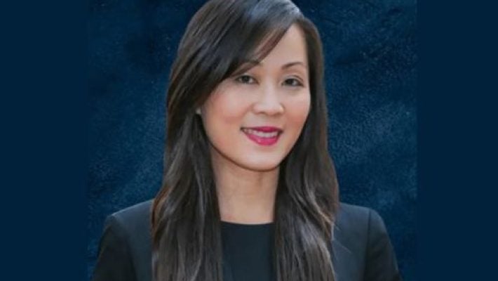 Huong T. Lam Solo