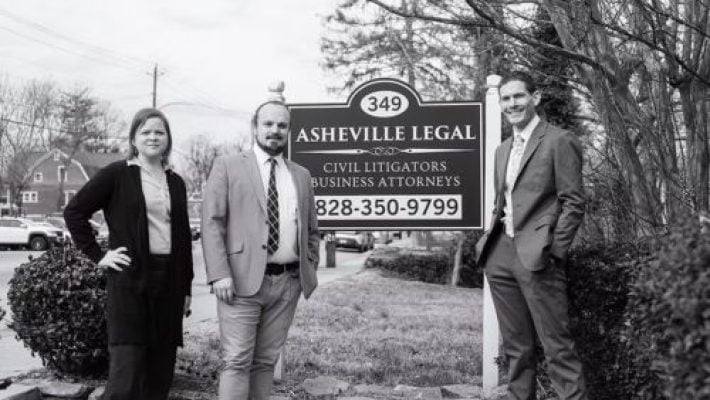 Isabel Carson with team