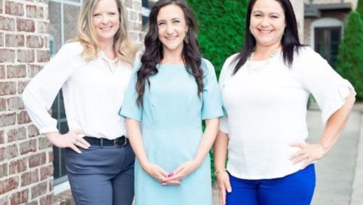 Joanna Delfunt With Team
