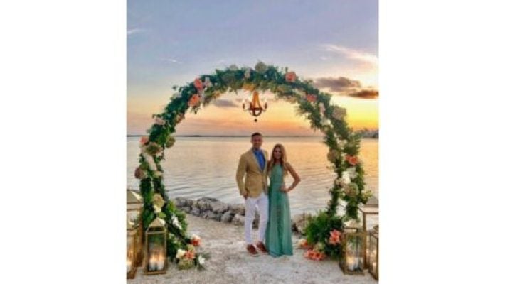 Julia Opiela In beach