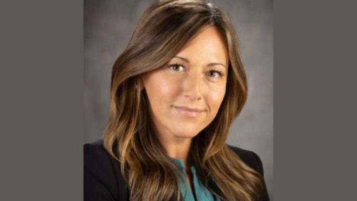 Julie E. Iacobucci solo