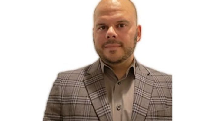 Kamran Emdadi-Cover