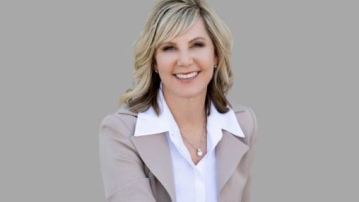 Kelli Anne Viloria Solo