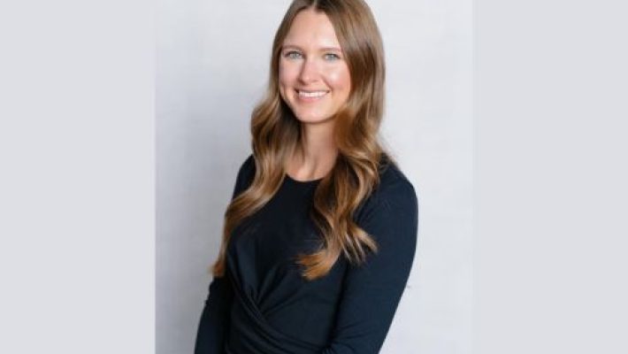 Laura E. Smithman Solo