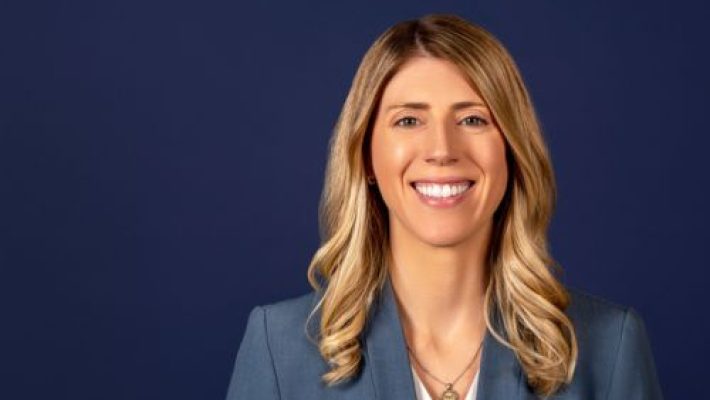 Lauren Bernton Solo