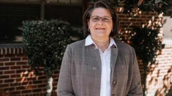 Lindsey Mussleman Davis Solo