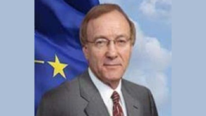 Lloyd E. Koehler solo