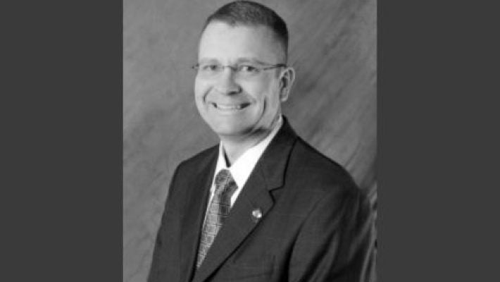 Lloyd Quesenberry Solo