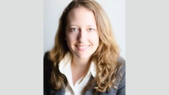 Maggie Dunsmuir Solo