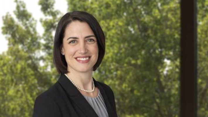 Mara D. Afzali solo