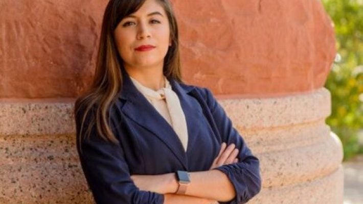 Marisa E. Ayon solo