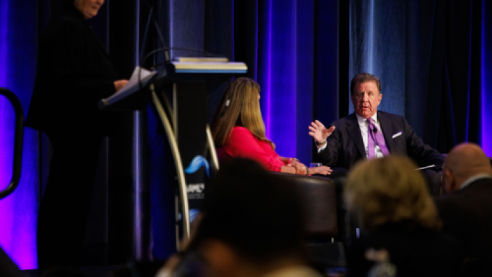 Mark A. Chinn in seminar