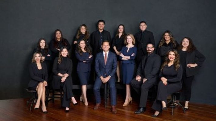 Omar Ochoa & His Team Members