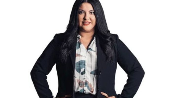 Priscila Ulloa solo