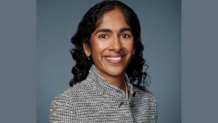 Priya Aiyar solo