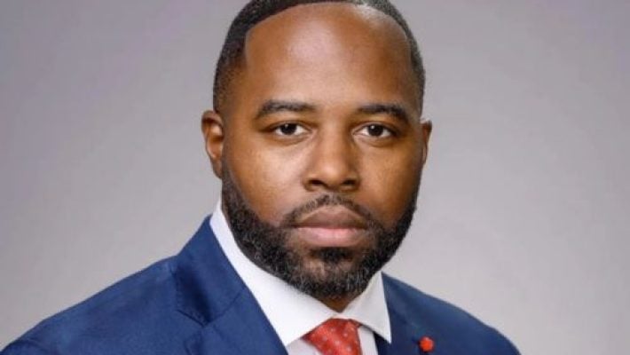 Reganel J. Reeves solo