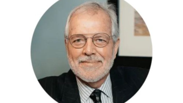 Robert W. Hammerle Solo