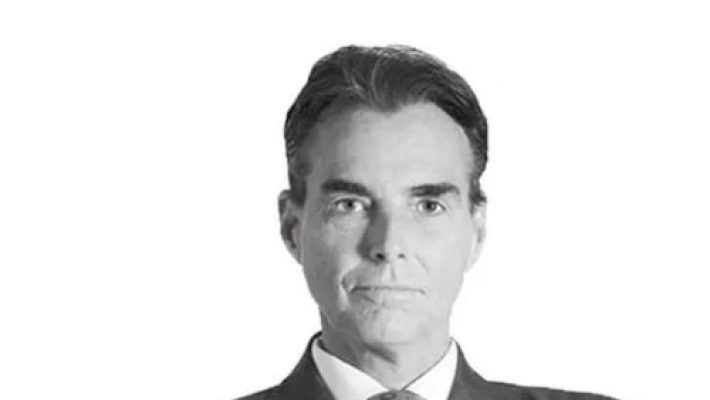 Robert W. Munley, III solo