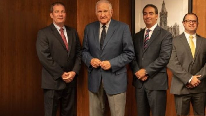 Rocco V. Valvano Jr. with team