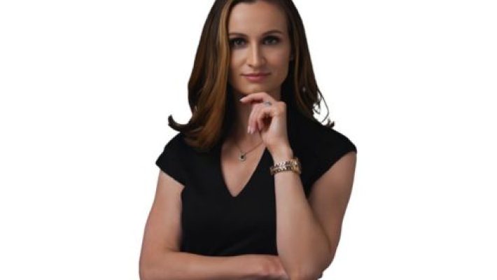 Sarah P. Cornejo solo