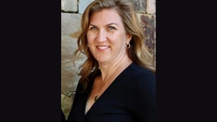 Suzanne Henrickson Solo