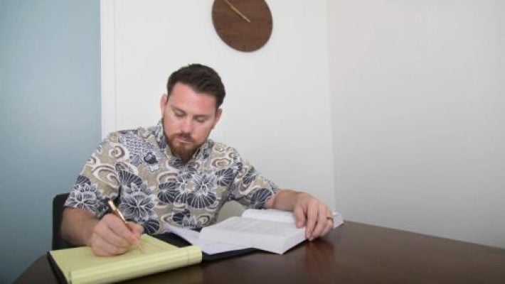 Timothy Mahi‘ai White Solo