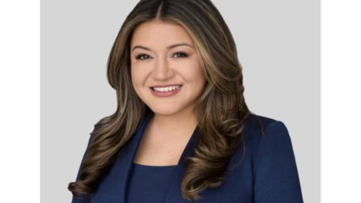 Yvette Diaz solo